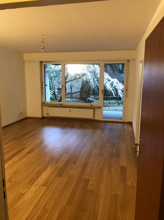 Schöne 1.5 - Zimmerwohnung nähe Picassoplatz 2