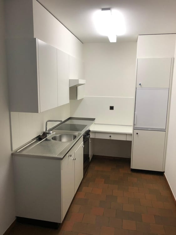 Schöne 1.5 - Zimmerwohnung nähe Picassoplatz 4