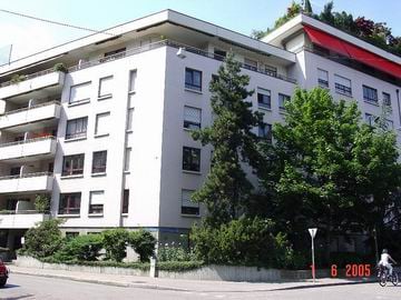 Einstellhallenplatz an der Lautengartenstr. 7 zu vermieten 11