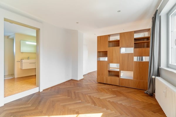 Einzigartige 1.5-Zimmer-Maisonette-Dachwohnung 4