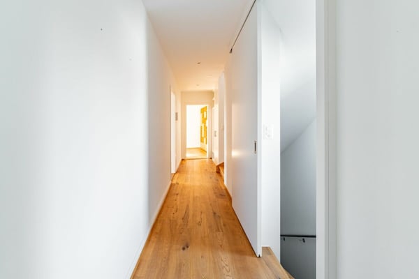 Einzigartige 1.5-Zimmer-Maisonette-Dachwohnung 3