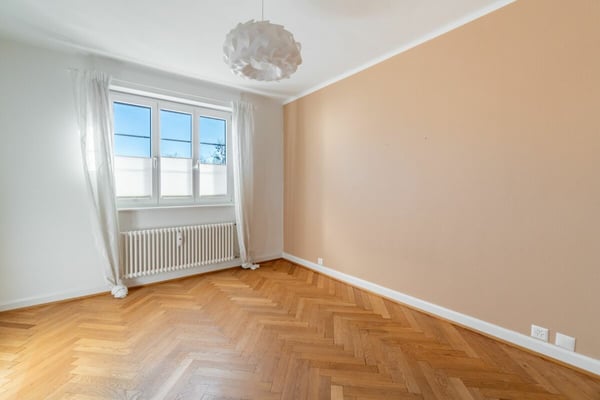 Einzigartige 1.5-Zimmer-Maisonette-Dachwohnung 7