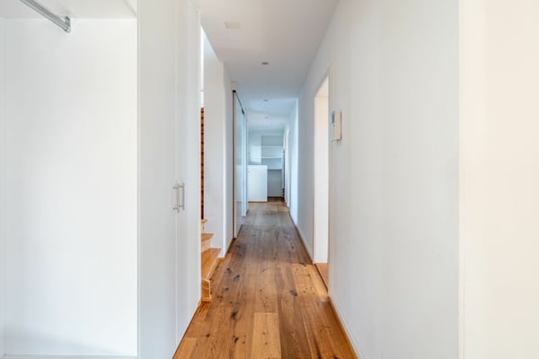 Einzigartige 1.5-Zimmer-Maisonette-Dachwohnung 8