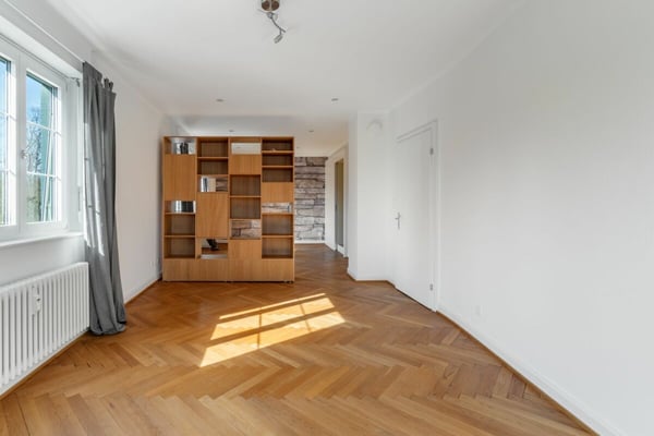 Einzigartige 1.5-Zimmer-Maisonette-Dachwohnung 5
