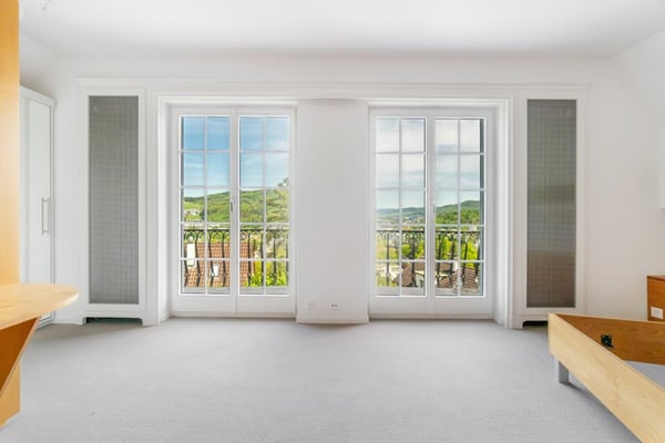 Exklusive 2.5-Zimmer-Landhausvilla 15