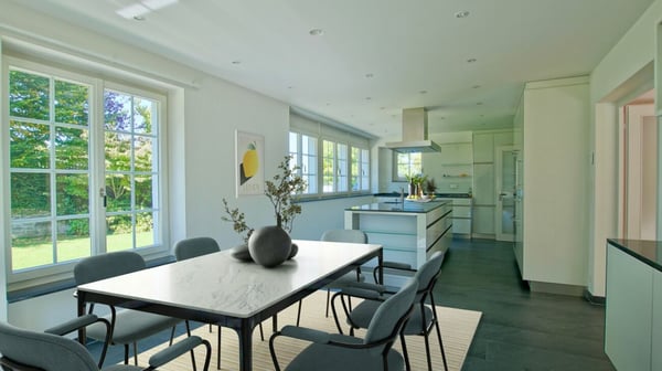 Exklusive 2.5-Zimmer-Landhausvilla 8