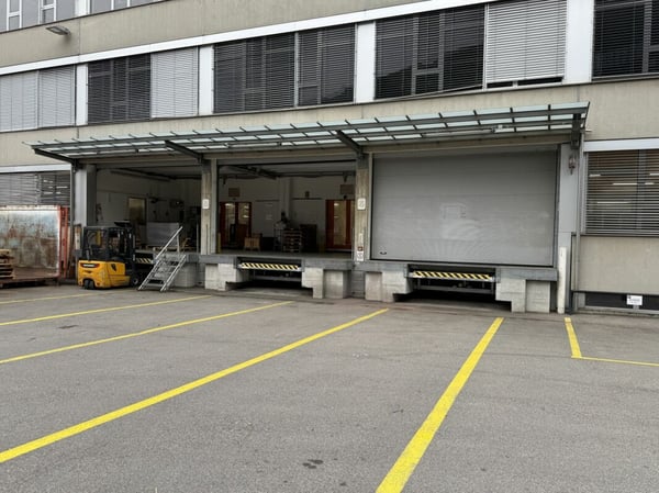 Gewerbeflächen mit ca. 730 m2 auf einer Ebene Kopie 7