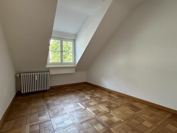 Einzigartige Altbauwohnung mit Blick auf den Rhein 4