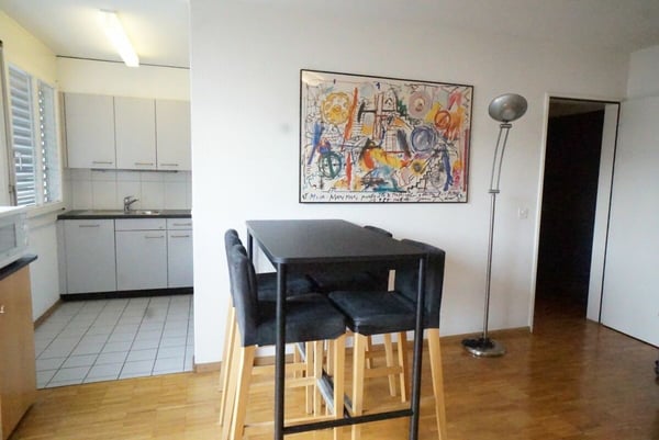 Möblierte 2.5-Zimmerwohnung 6