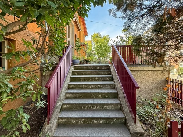 Stilvolle Maisonettewohnung mit viel Charakter 12