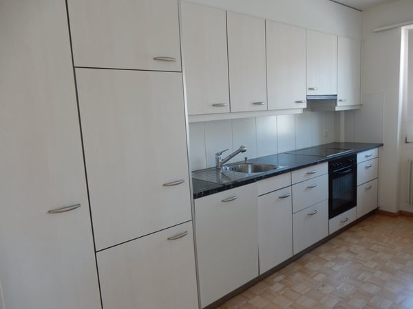 1.5-Zimmer-Dachwohnung im Hegenheimerquartier 4