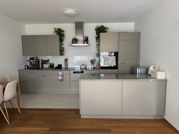 moderne 2.5-Zimmer-Wohnung im 1. OG 3