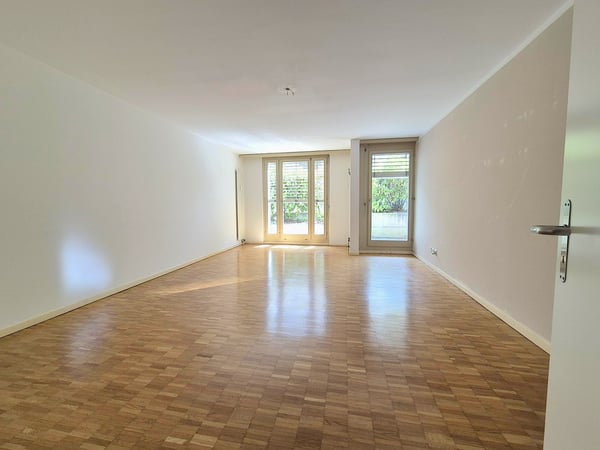 Grosszügige Wohnung in Mumpf 2