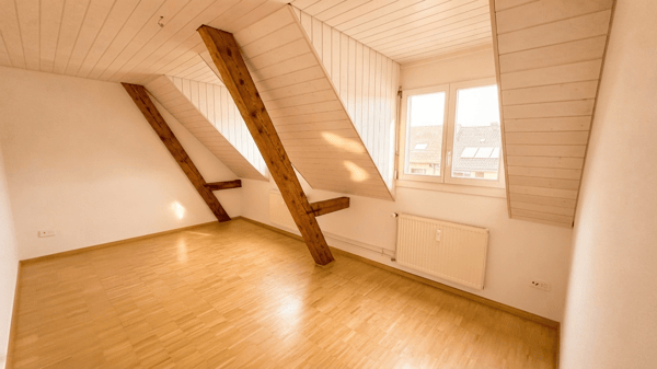 Einzigartige Dachwohnung mit Galerie im Breite-Quartier 9