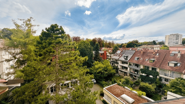 Einzigartige Dachwohnung mit Galerie im Breite-Quartier 6
