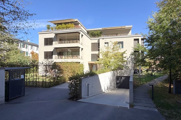 Ruhige Stadtwohnung im Grünen 1