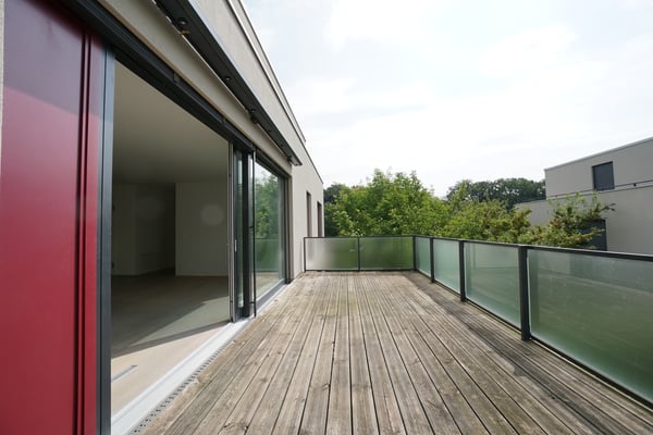 Exklusive 4.5- Zimmerwohnung auf dem Bruderholz 2