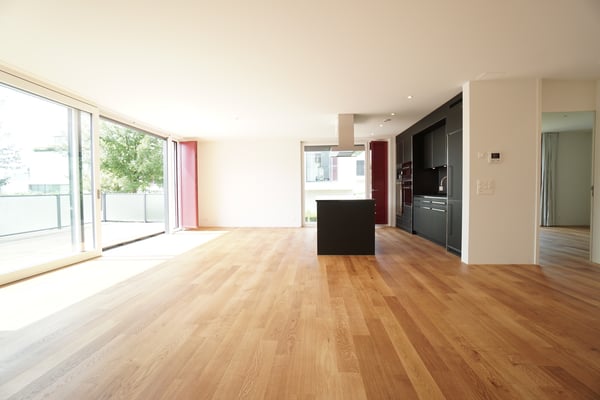 Exklusive 5.5- Zimmerwohnung auf dem Bruderholz 6