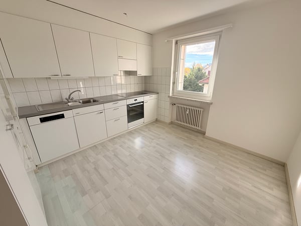 Gepflegte Liegenschaft an ruhiger Seitenstrasse 4