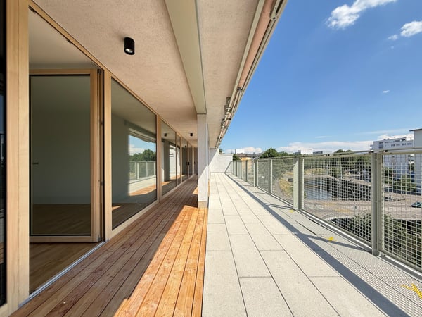 CoDeck: Cluster/WG-Wohnung im angesagten Hafen-Quartier 4