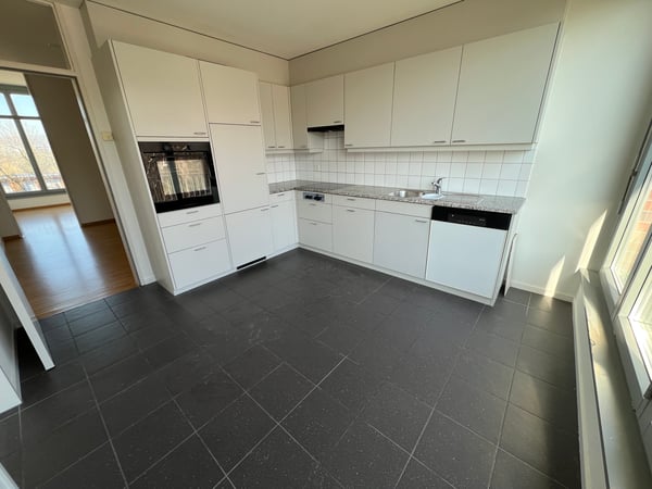 Helle Dachwohnung in familienfreundlicher Umgebung 5