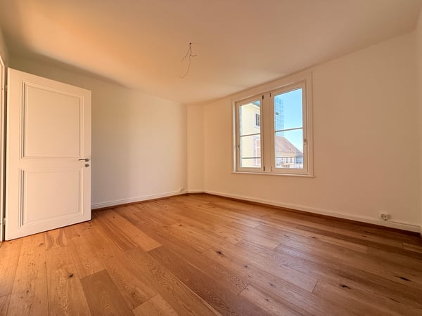 Zentral gelegene Dachwohnung in sanierter Altbauliegenschaft 10