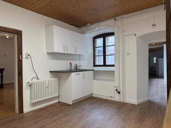 Attraktive Büroräumlichkeit im Herzen der Basler Altstadt 4