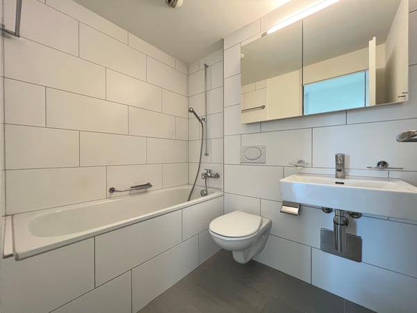 Lichtdurchflutete Wohnung mit herrlicher Weitsicht 4