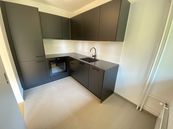Helle Singlewohnung an ruhiger Seitenstrasse 7