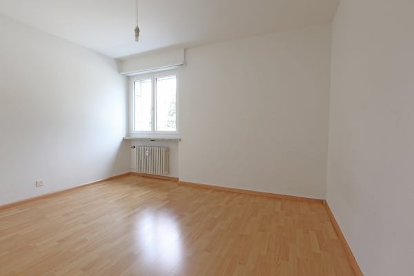 Helle 4-Zimmer-Wohnung mit Wintergarten an Verkehrsgünstiger Lage 10