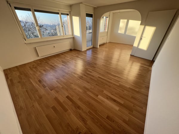 Sanierte Familienwohnung in grüner Umgebung 3