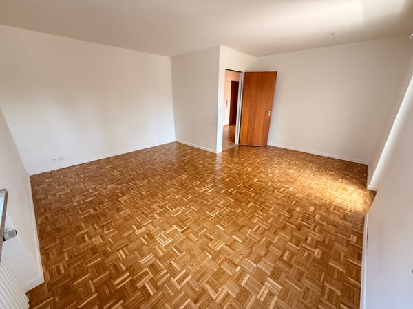 Helle 4-Zimmer-Wohnung mit Wintergarten an verkehrsgünstiger Lage 6