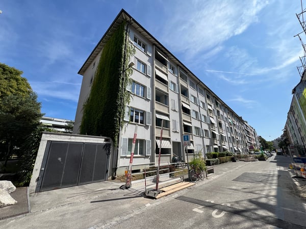 Spielstrasse Nähe Musical-Theater und der Messe Schweiz 1