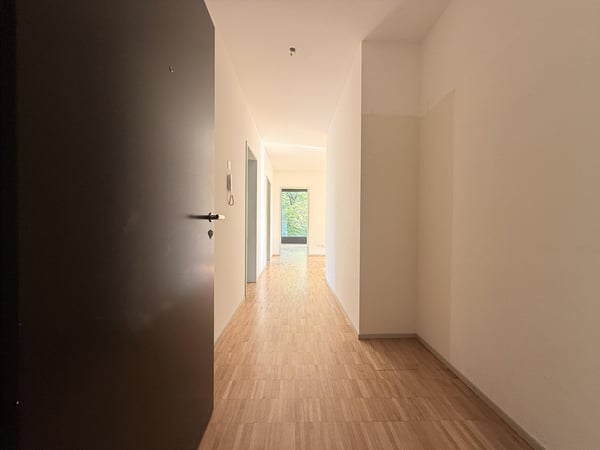 Exklusives Wohnen im Park ? Helle Minergiewohnung im Gellertquartier 2