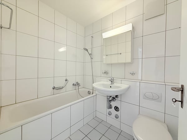 Ruhiger Innenhof hinter dem Tramdepot Wiesenplatz 10