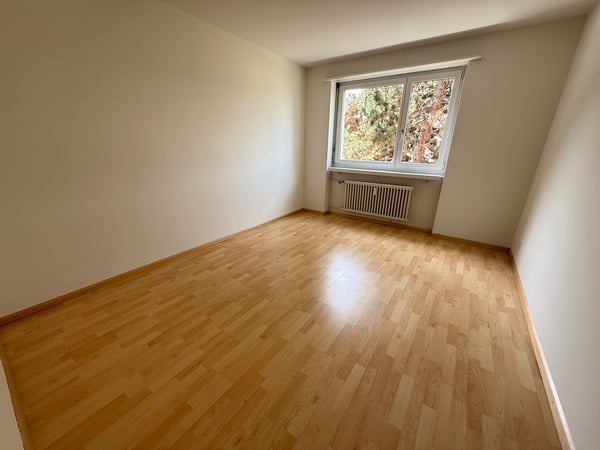 Ruhiger Innenhof hinter dem Tramdepot Wiesenplatz 9