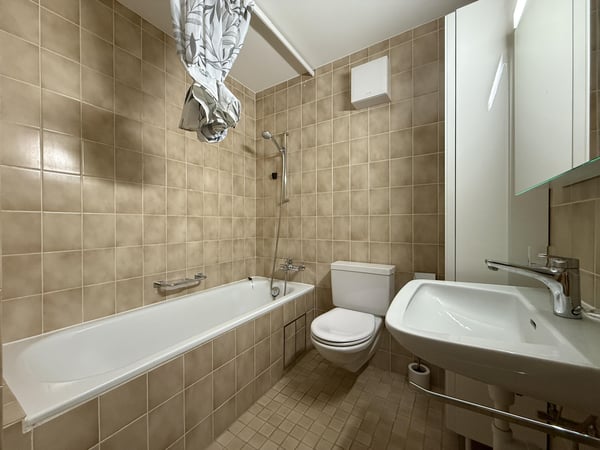 Charmante Altbauwohnung im Zentrum vom Kleinbasel Nähe Rhein 3