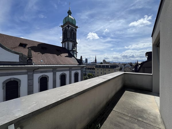 Attikawohnung an zentraler und belebter Stadtlage 4