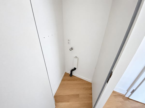 Sanierte Altbauwohnung im Zentrum vom Kleinbasel Nähe Rhein 10
