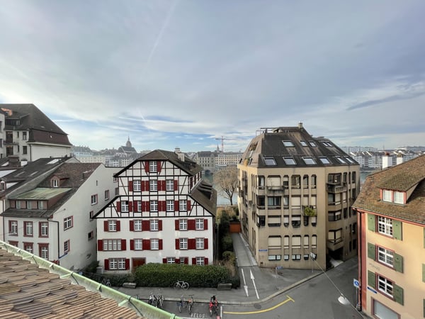 Sanierte Altbauwohnung im Zentrum vom Kleinbasel Nähe Rhein 2