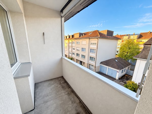 Ruhige Seitenstrasse Nähe Felix Platter-Spital 7
