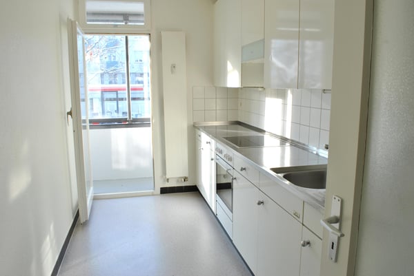 Nähe Universität und Spalentor an verkehrsgünstiger und zentraler Lage 3