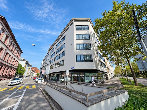 Nähe Universität und Spalentor an verkehrsgünstiger und zentraler Lage 1