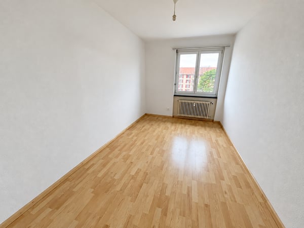 Verkehrsgünstige Stadtlage nähe Kannenfeldpark 8
