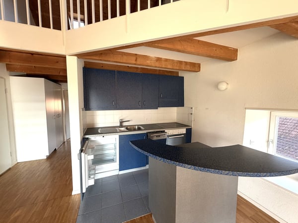 Charmante 1.5-Zimmer-Maisonette-Wohnung in Gipf-Oberfrick 4