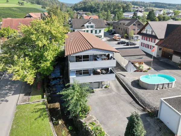 Kapitalanleger aufgepasst: gepflegtes voll vermietetes Mehrfamilienhaus mit solider Rendite! 2