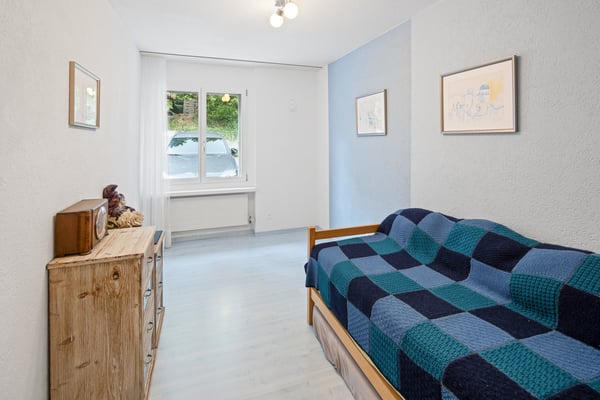 Top gepflegte Wohnung an äusserst schöner Wohnlage 13