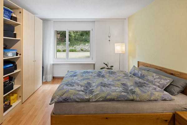 Top gepflegte Wohnung an äusserst schöner Wohnlage 12