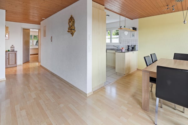 Top gepflegte Wohnung an äusserst schöner Wohnlage 7
