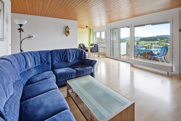 Top gepflegte Wohnung an äusserst schöner Wohnlage 9